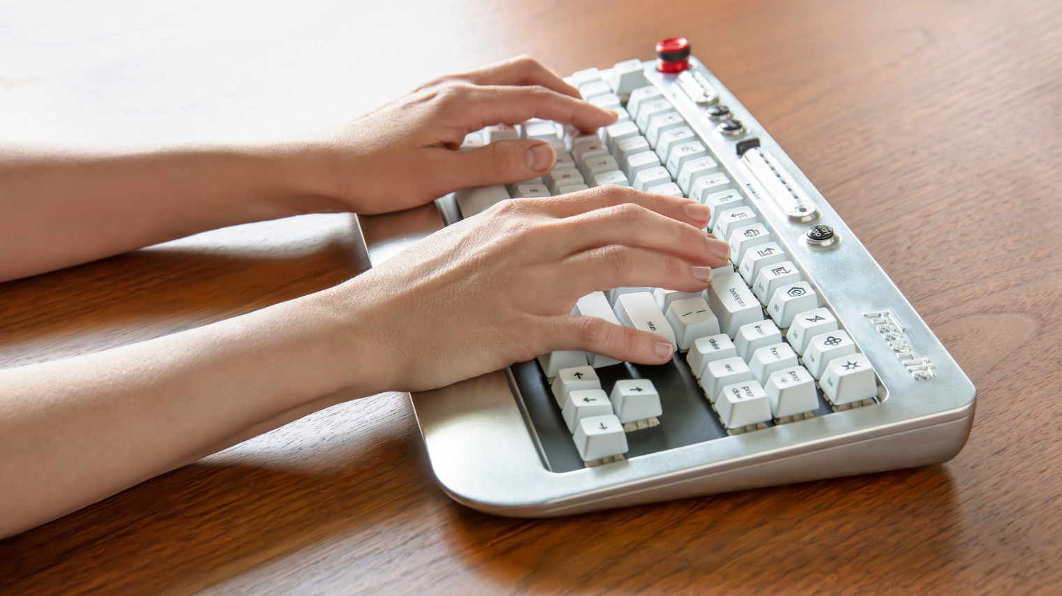 What Is a Hotswappable Keyboard?
