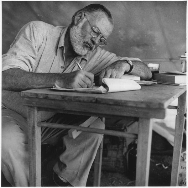 How to Write Like Hemingway - 12 Pieces of Writing Wisdom